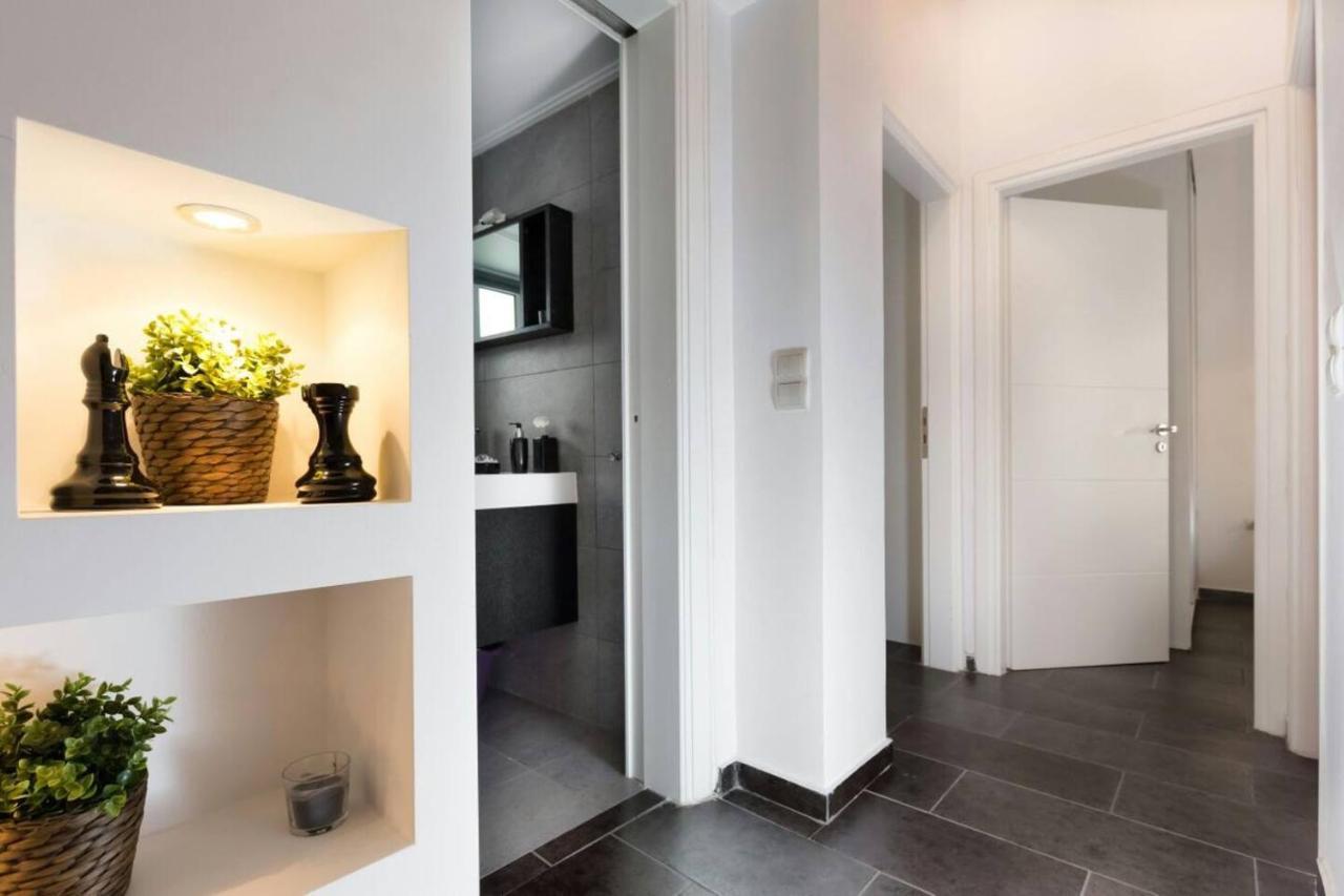 アテネRenovated Flat With Acropolis Viewアパートメント エクステリア 写真