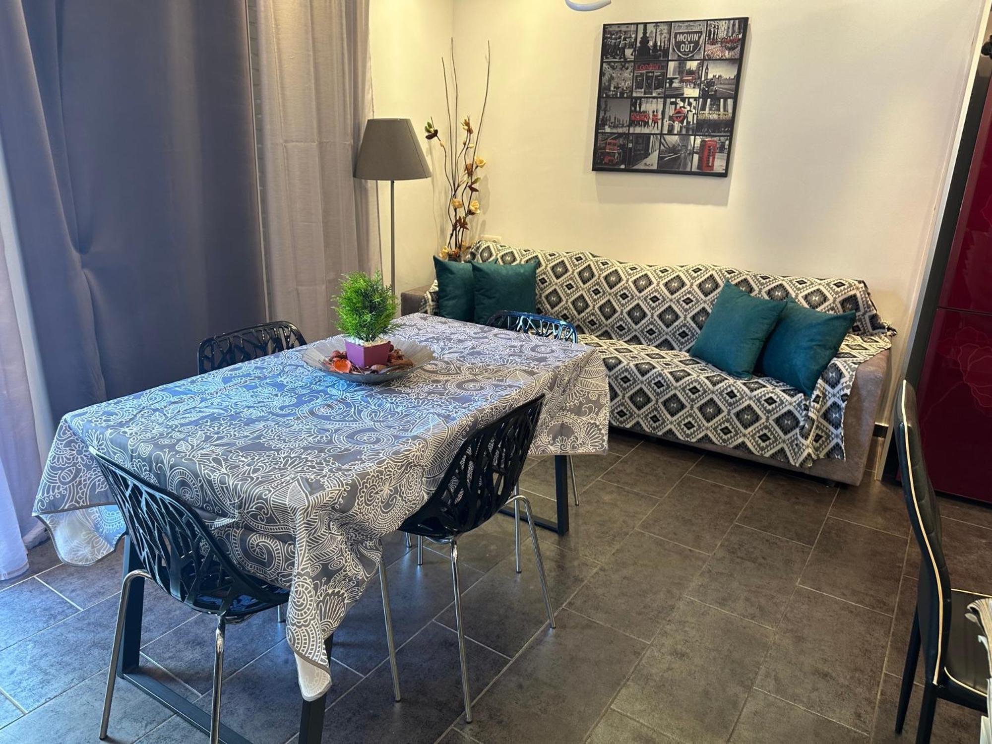 アテネRenovated Flat With Acropolis Viewアパートメント エクステリア 写真